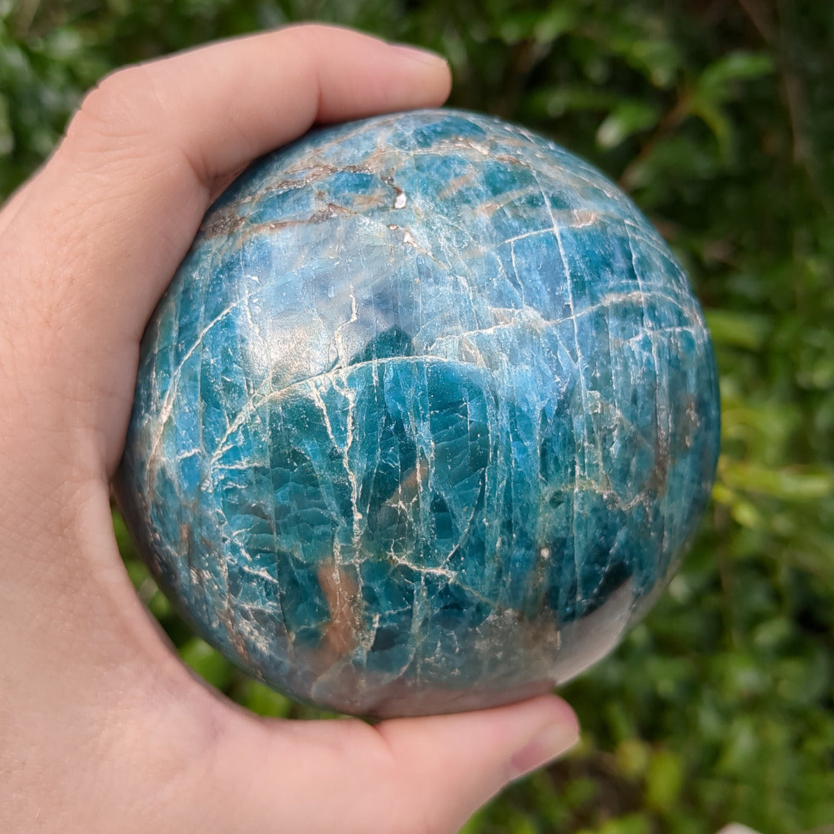 Blue Apatite Sphere with shimmer (9.7cm) - 1.5kg