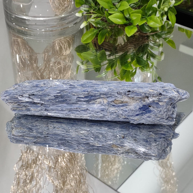 Blue Kyanite Blade - A Grade (20cm) - 720g from Green Door Living