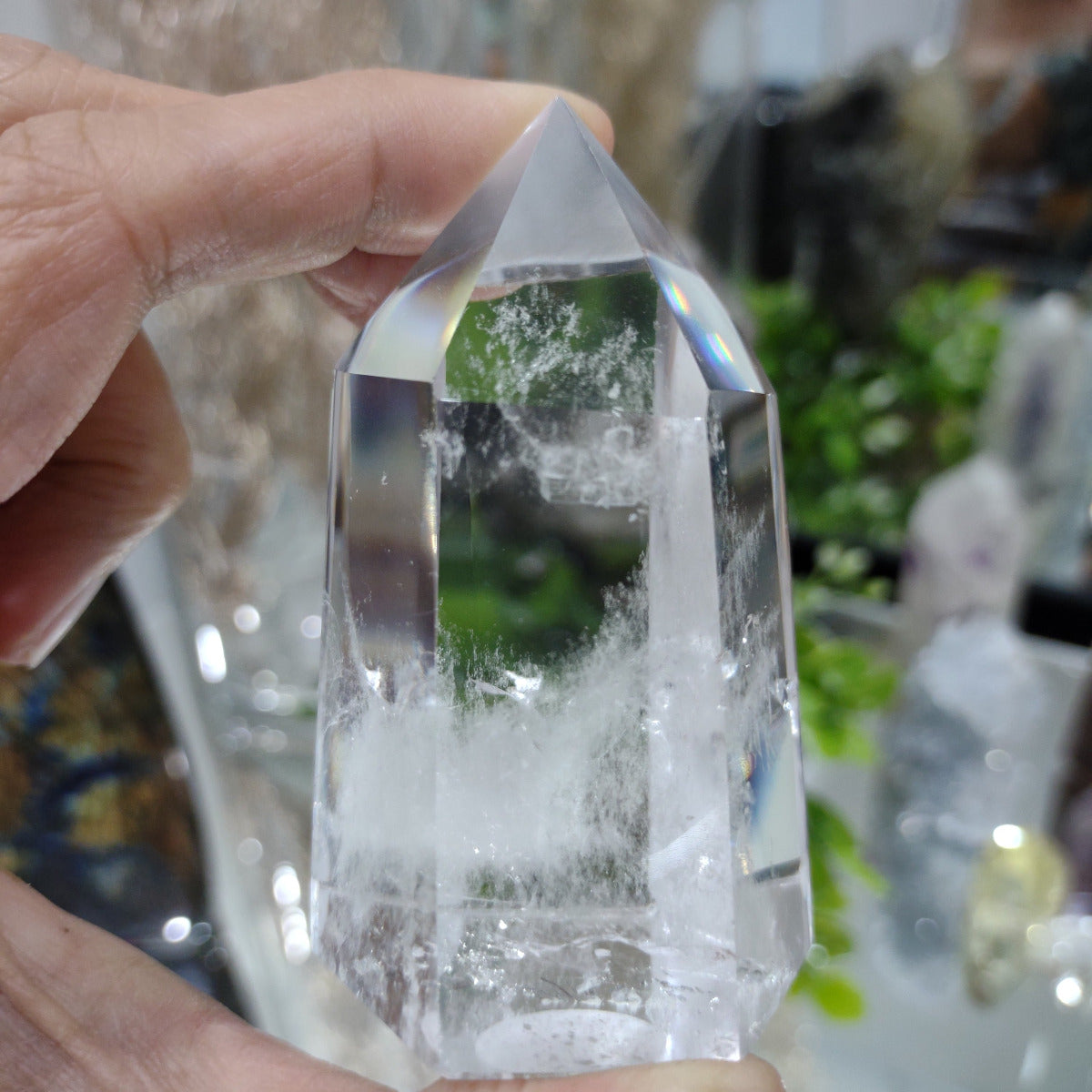 Clear Quartz Generator (7.1cm) - 156g