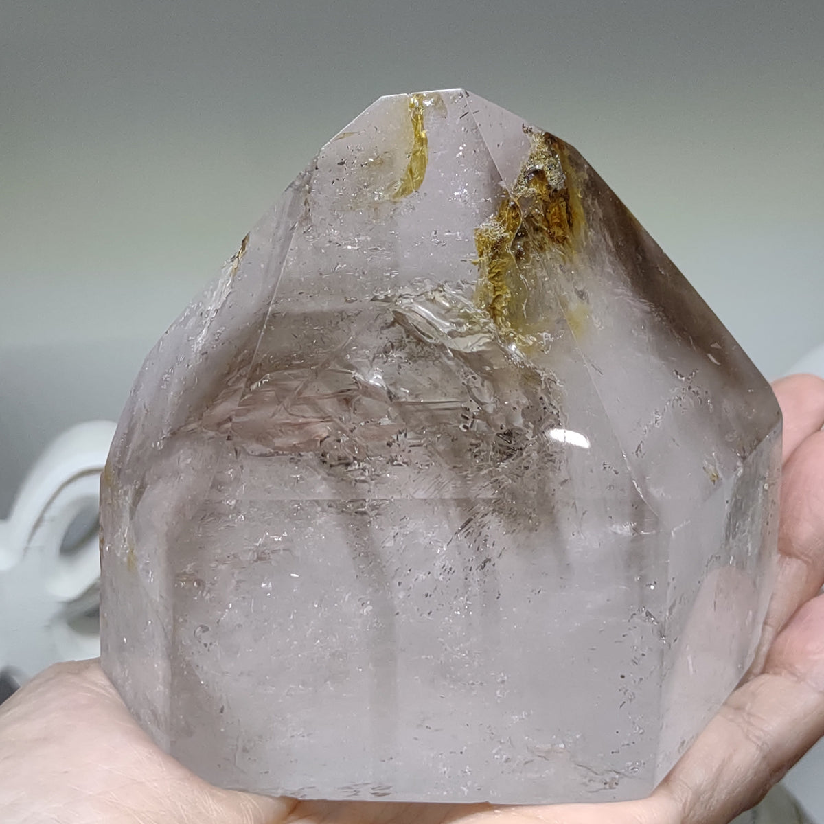 Inclusion Quartz Point with Golden Healer and Smoky inclusions (9.5cm) - 655g