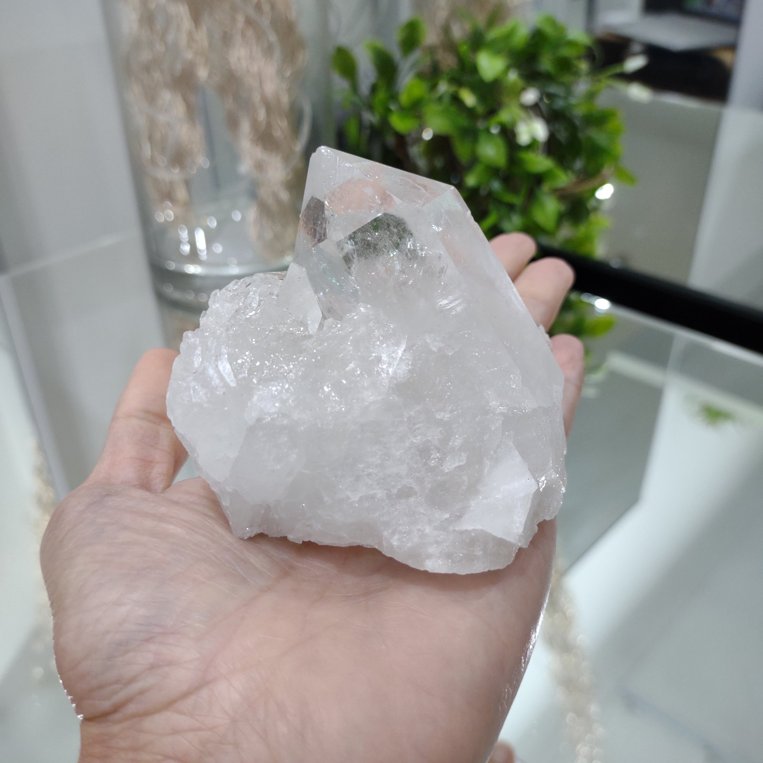 Clear Quartz Cluster with rainbows (6.5cm) - 249g